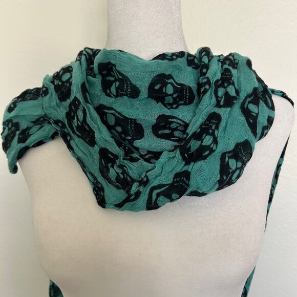 Pashmina Cashmere Silk Blend Scarf Teal Black Skull Fringe Soft Wrap Tassel Hem - Picture 2 of 6